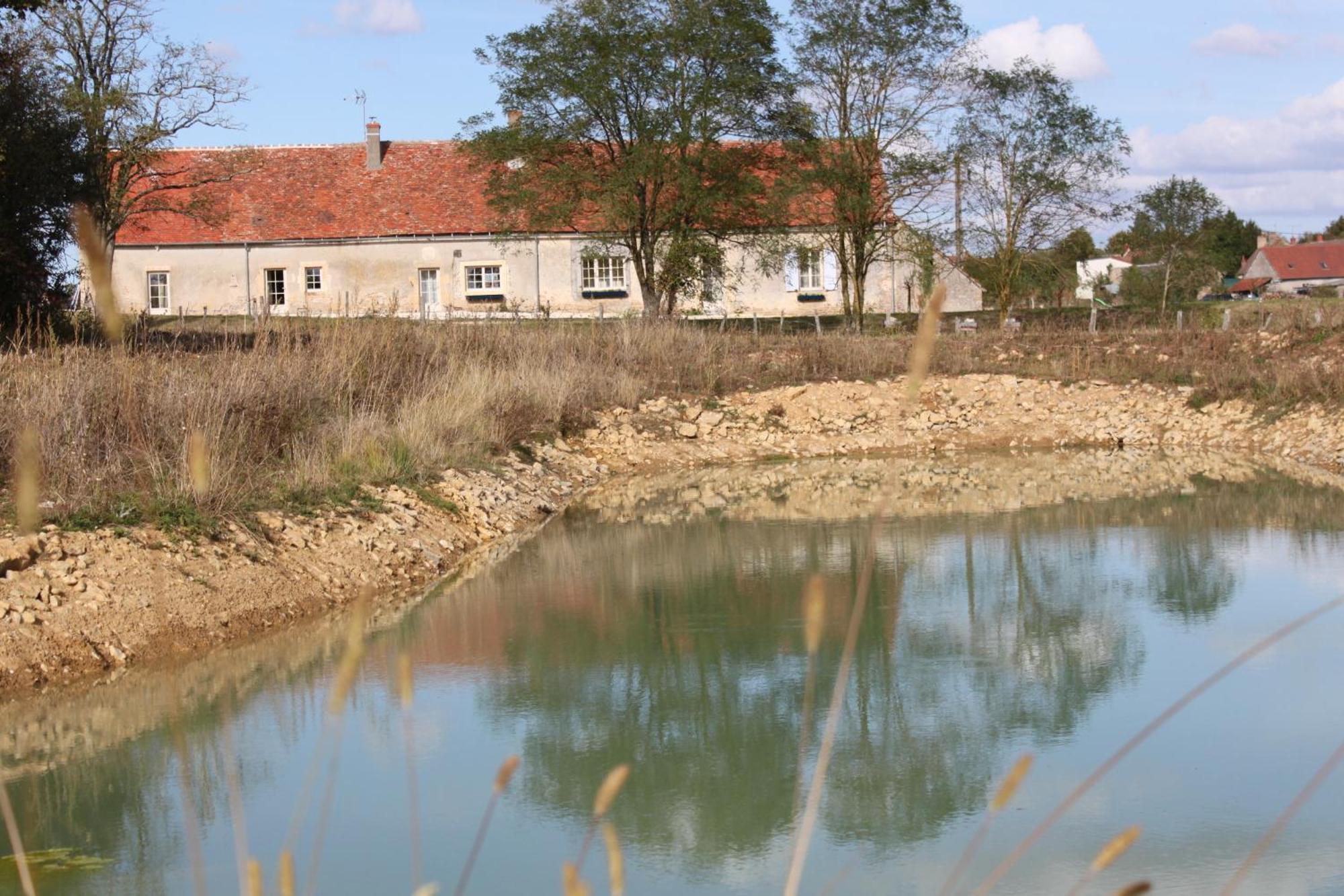 Gite De La Maison Fort Vereaux Екстериор снимка